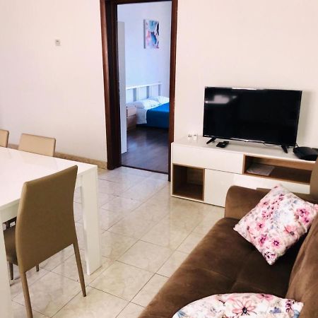 Apartament Point Elyseum Apartament St. Julian's Zewnętrze zdjęcie