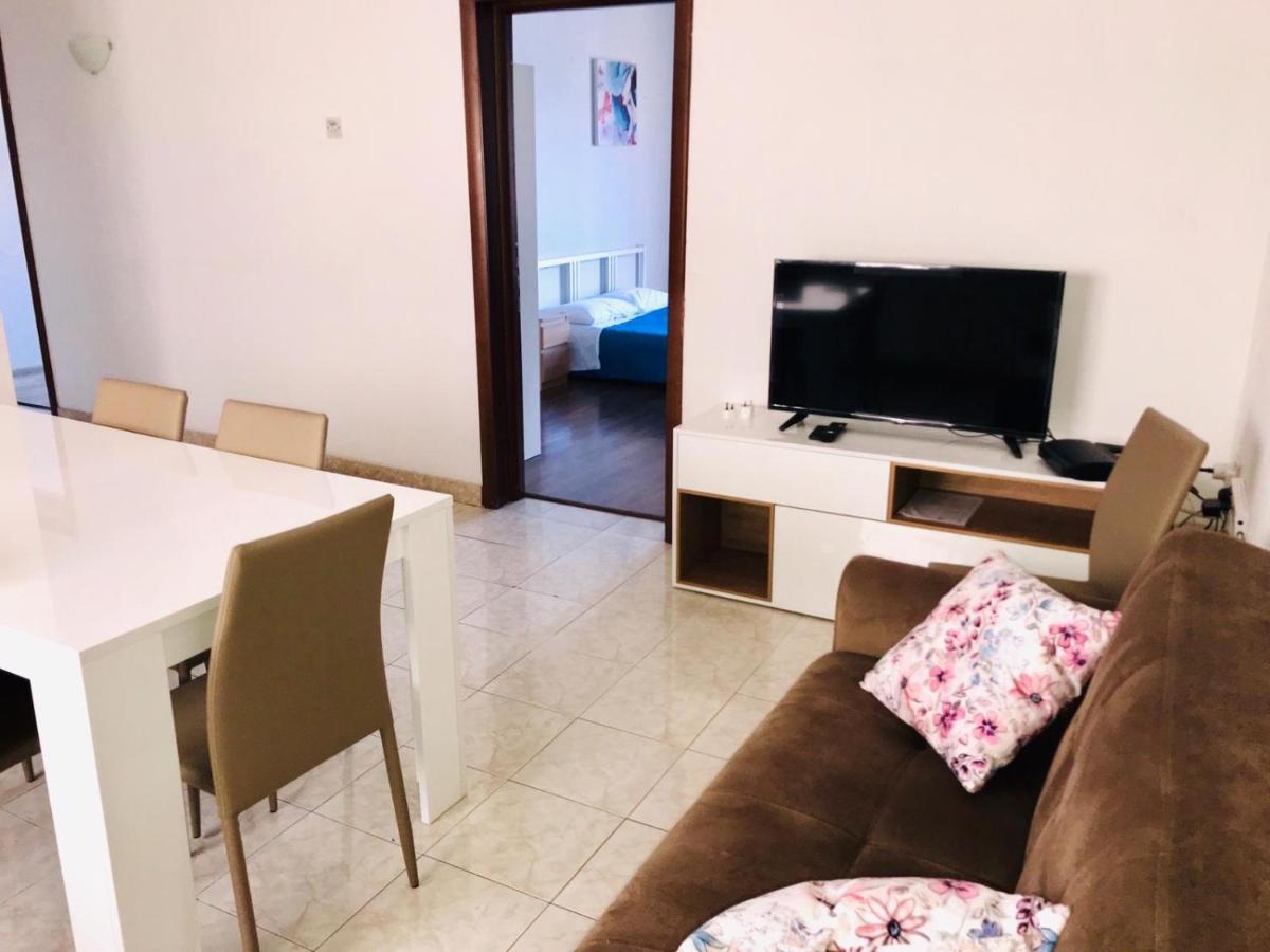 Apartament Point Elyseum Apartament St. Julian's Zewnętrze zdjęcie